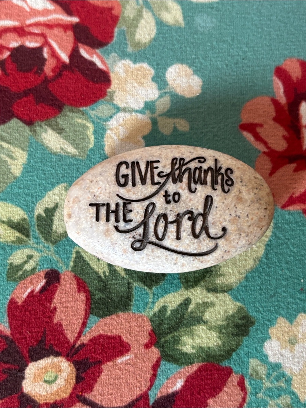 Engraved River Rock - "Give Thanks to the Lord"